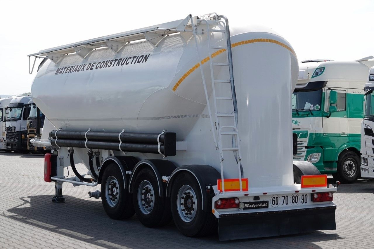 Spitzer CEMENTONACZEPA / 34 000 L / SILOS / 3 KOMORY / O - Полуприцеп цистерна для сыпучих грузов: фото 4 Spitzer CEMENTONACZEPA / 34 000 L / SILOS / 3 KOMORY / O - Полуприцеп цистерна для сыпучих грузов: фото 4