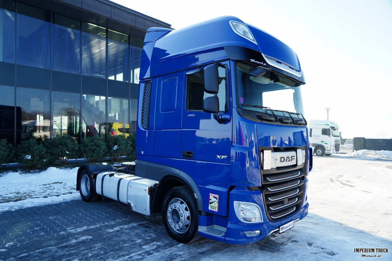 DAF XF 480 / MEGA / SUPER SPACE CAB / LOW DECK / 2022 ROK - Тягач: фото 2 DAF XF 480 / MEGA / SUPER SPACE CAB / LOW DECK / 2022 ROK - Тягач: фото 2