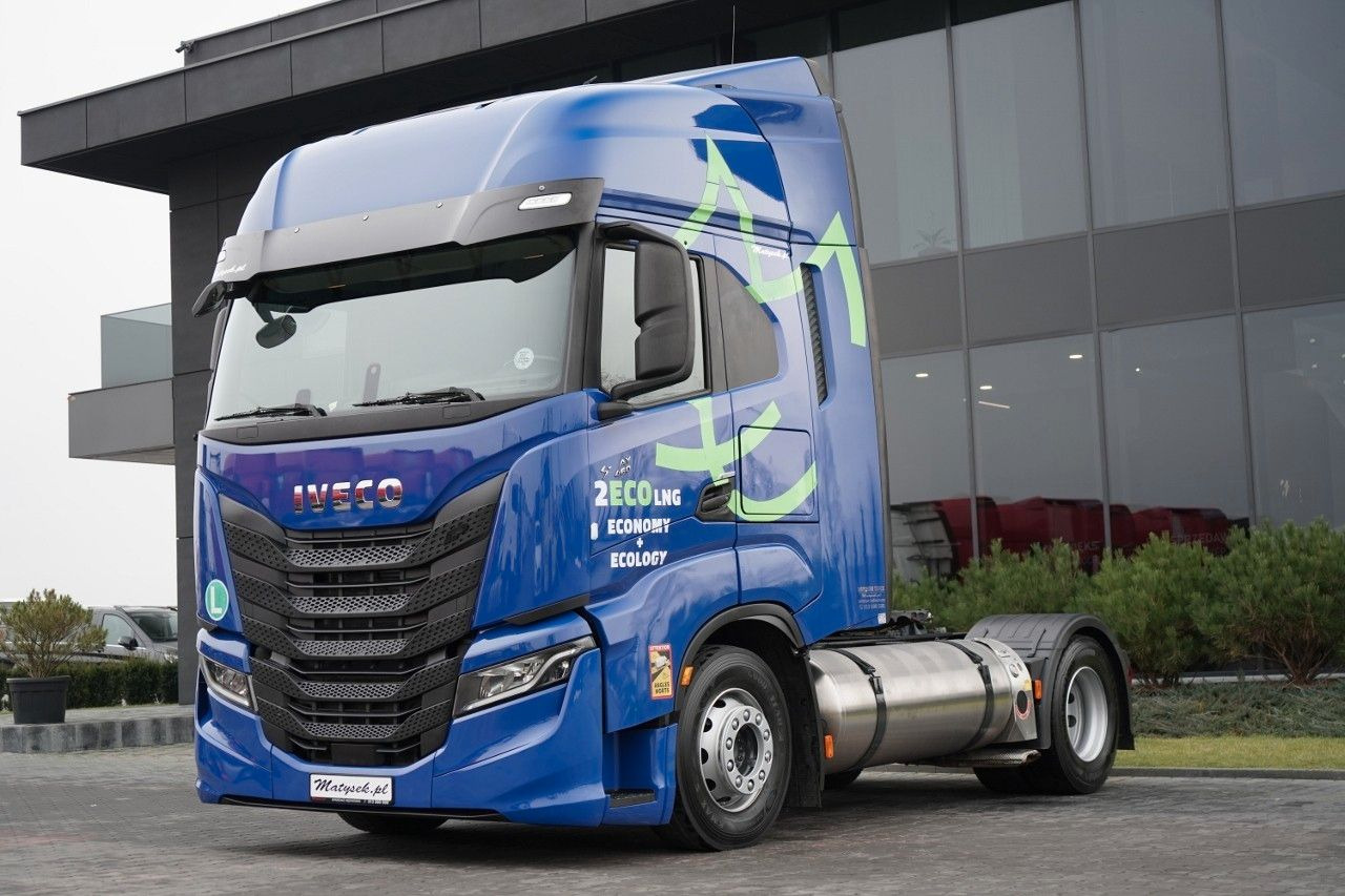 Iveco S-WAY / 460 / RETARDER / LNG - Тягач: фото 5 Iveco S-WAY / 460 / RETARDER / LNG - Тягач: фото 5