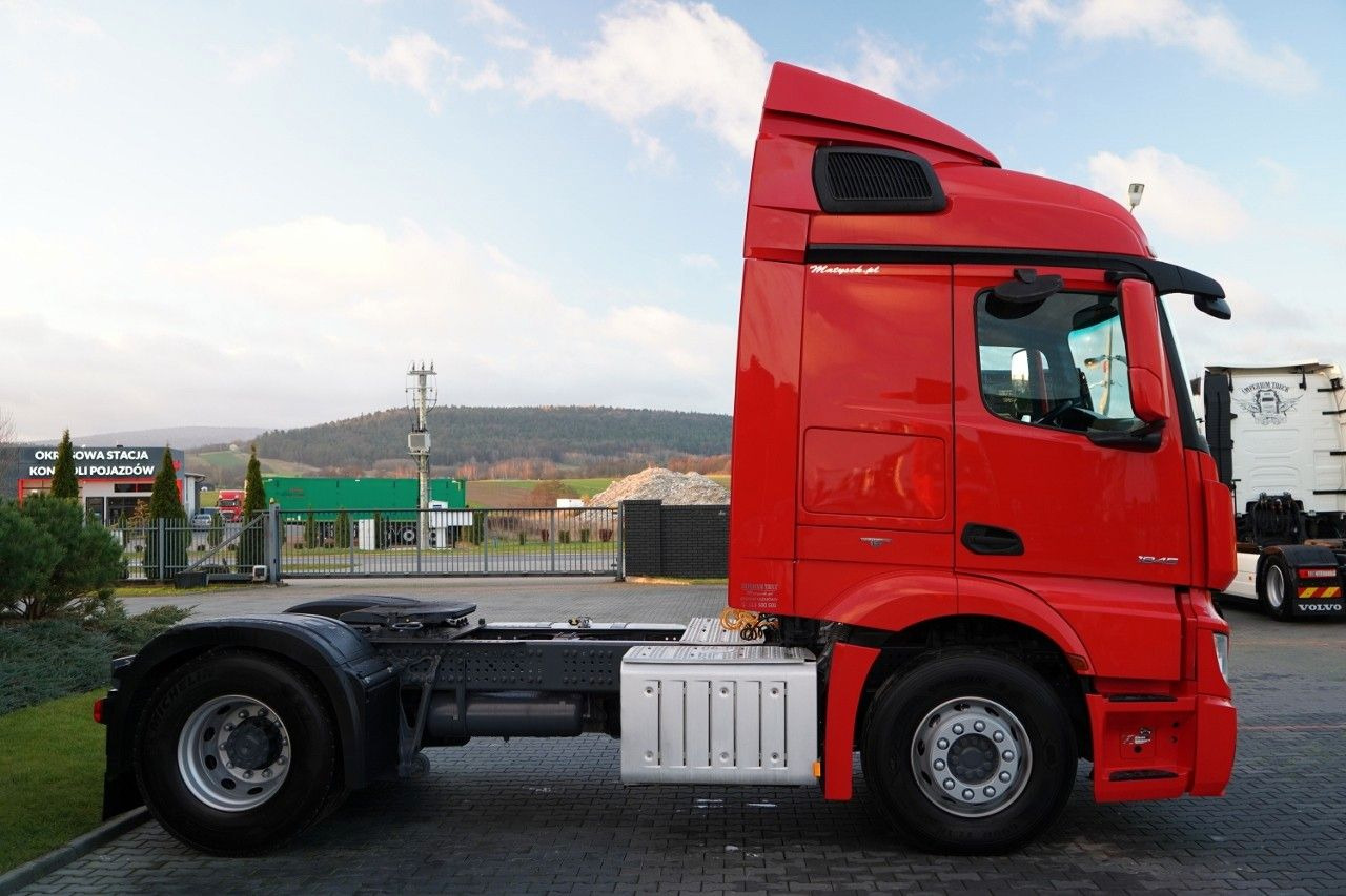 Тягач Mercedes-Benz ACTROS 1845 / STREAM SPACE: фото 9