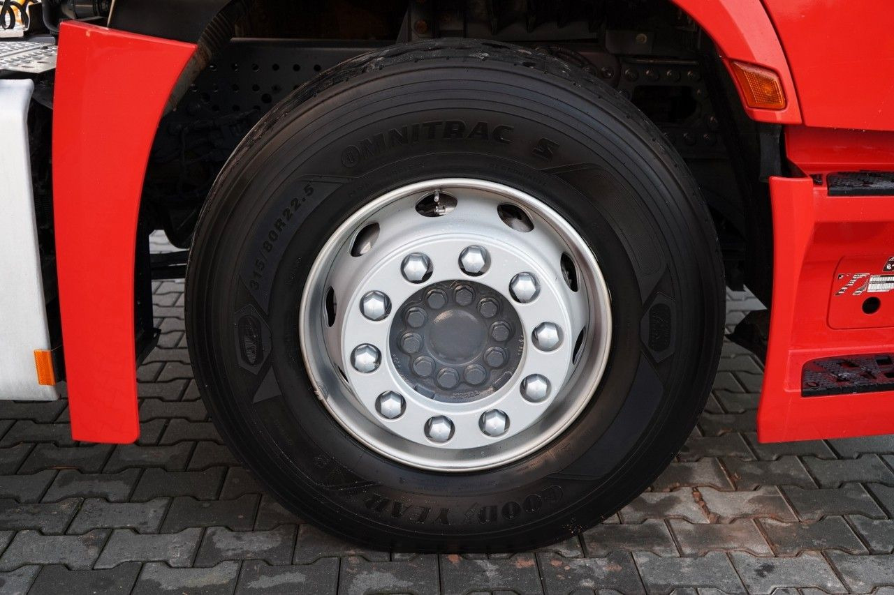 Тягач Mercedes-Benz ACTROS 1845 / STREAM SPACE: фото 18