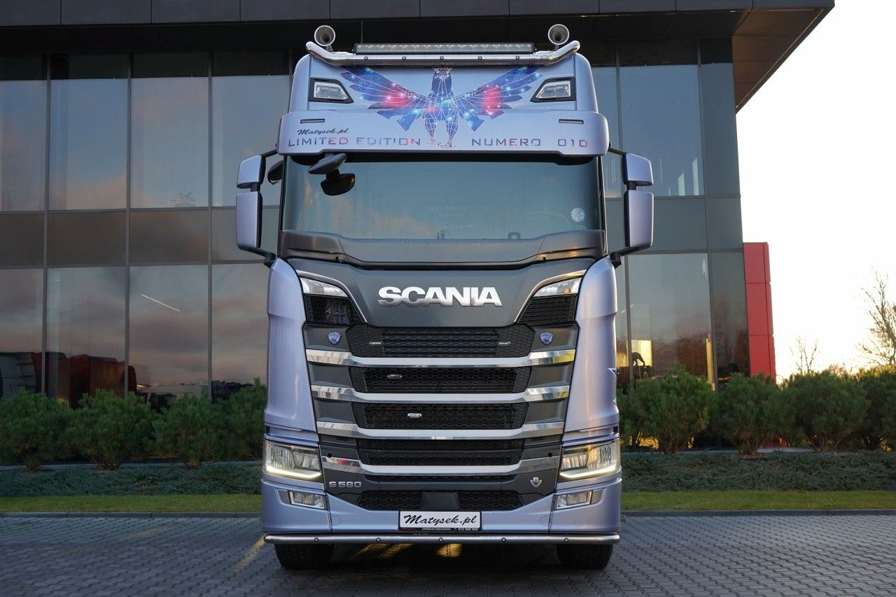 Scania S 580 / V8 / ORGINALNA EDYCJA LIMITED / NR 010 / - Тягач: фото 3 Scania S 580 / V8 / ORGINALNA EDYCJA LIMITED / NR 010 / - Тягач: фото 3