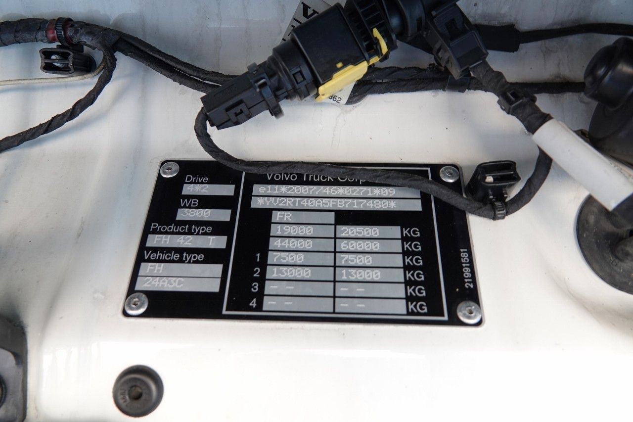 Тягач Volvo FH 500 / 2016 / SPROWADZONY: фото 17 Тягач Volvo FH 500 / 2016 / SPROWADZONY: фото 17