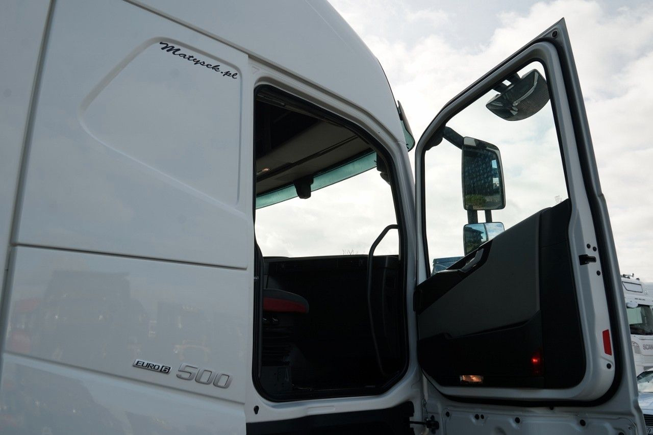 Тягач Volvo FH 500 / 2019 FH 500 / STANDARD / EURO 6: фото 36 Тягач Volvo FH 500 / 2019 FH 500 / STANDARD / EURO 6: фото 36