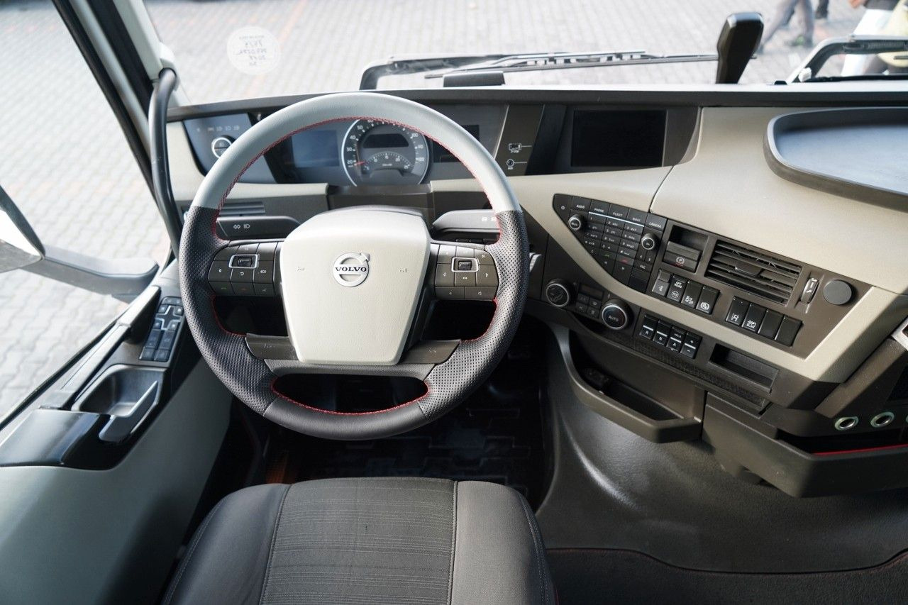 Тягач Volvo FH 500 / 2019 FH 500 / STANDARD / EURO 6: фото 29 Тягач Volvo FH 500 / 2019 FH 500 / STANDARD / EURO 6: фото 29