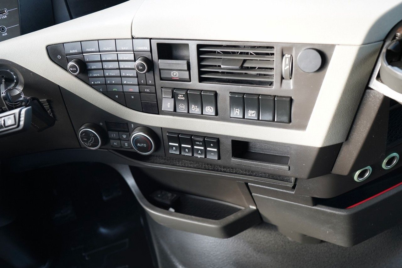 Тягач Volvo FH 500 / 2019 FH 500 / STANDARD / EURO 6: фото 30 Тягач Volvo FH 500 / 2019 FH 500 / STANDARD / EURO 6: фото 30