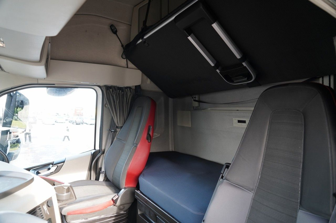 Тягач Volvo FH 500 / 2019 FH 500 / STANDARD / EURO 6: фото 25 Тягач Volvo FH 500 / 2019 FH 500 / STANDARD / EURO 6: фото 25