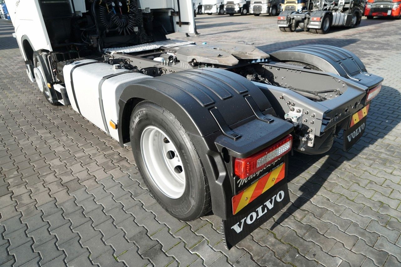 Тягач Volvo FH 500 / 2019 FH 500 / STANDARD / EURO 6: фото 14 Тягач Volvo FH 500 / 2019 FH 500 / STANDARD / EURO 6: фото 14