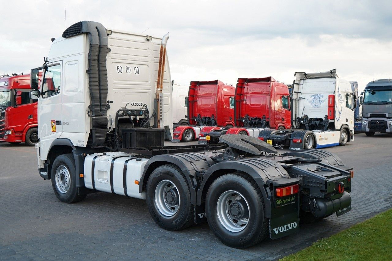 Volvo FH 540 / 6x4 / RETARDER / PEŁNY ADR / DMC 120. - Тягач: фото 4 Volvo FH 540 / 6x4 / RETARDER / PEŁNY ADR / DMC 120. - Тягач: фото 4