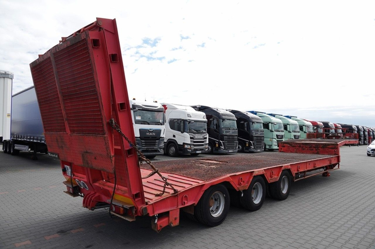 VEREM NACZEPA LAWETA NISKOPODWOZIE / NAJAZDY HYD - Низкорамный полуприцеп: фото 4 VEREM NACZEPA LAWETA NISKOPODWOZIE / NAJAZDY HYD - Низкорамный полуприцеп: фото 4