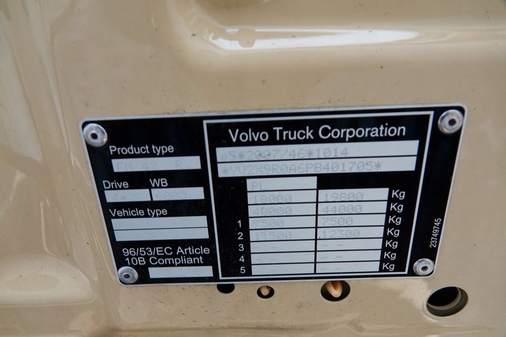 Тентованный грузовик Volvo FM 380 / FIRANKA- 7,7 m / 60m3 / PODNOSZONY DACH: фото 18