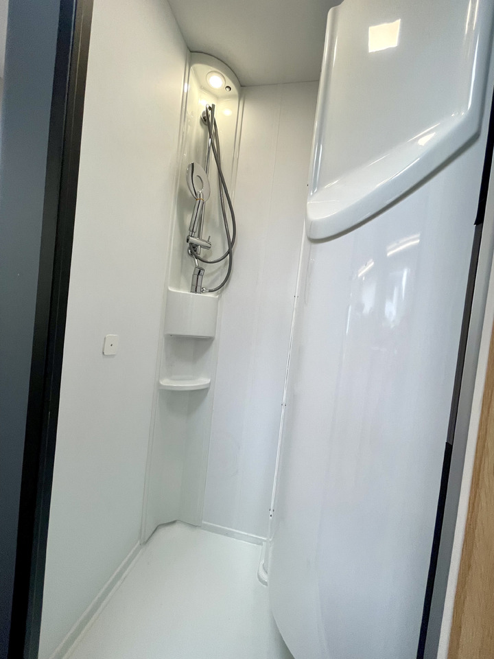 Новый Полуинтегрированный автодом Adria Matrix 650SC: фото 10