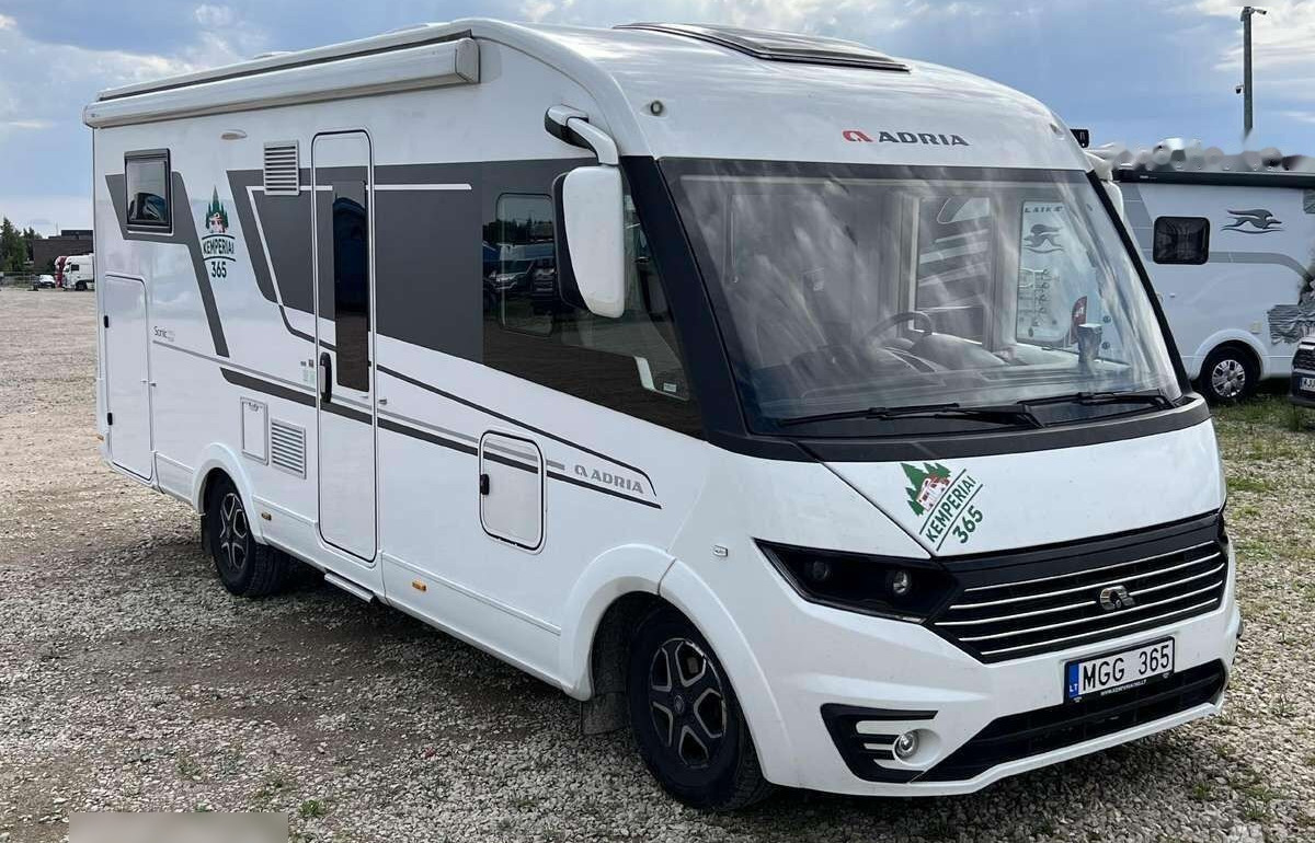 Adria Sonic Plus 700SL - Дом на колесах: фото 3 Adria Sonic Plus 700SL - Дом на колесах: фото 3