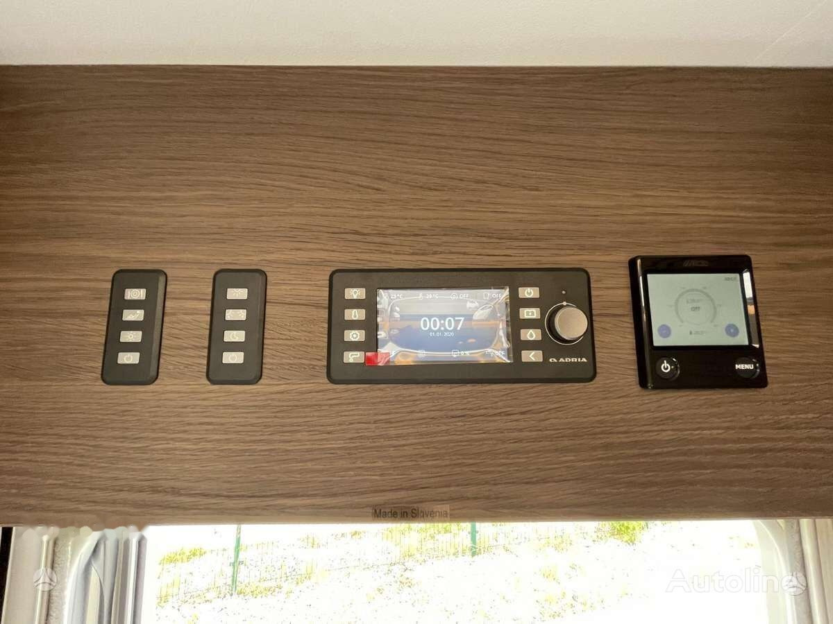 Дом на колесах Adria Super Sonic 780SL: фото 13