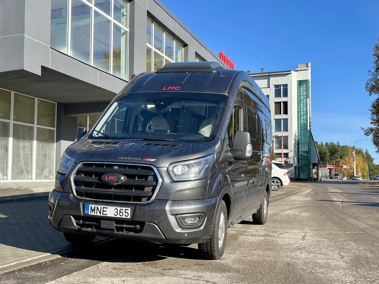 LCM Innovan 590 - Кастенваген: фото 2 LCM Innovan 590 - Кастенваген: фото 2