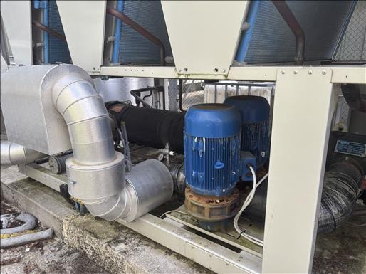 Daikin EWAT700T Chiller - Пищевое оборудование: фото 3 Daikin EWAT700T Chiller - Пищевое оборудование: фото 3