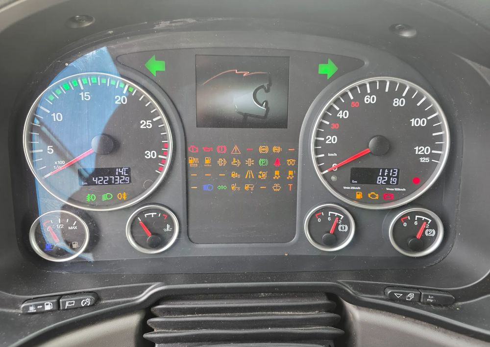 MAN TGM 15.250 /18.250 /FIRANKA / RAMA DO ZABUDOWY / WYWROTKA / HAKOWIEC / MANUALNA - Тентованный грузовик: фото 5 MAN TGM 15.250 /18.250 /FIRANKA / RAMA DO ZABUDOWY / WYWROTKA / HAKOWIEC / MANUALNA - Тентованный грузовик: фото 5