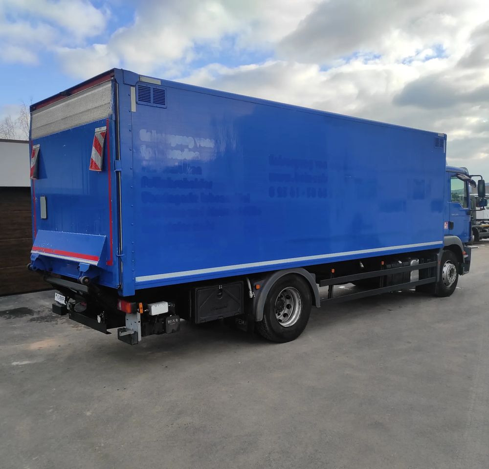 MAN TGM 15.340/ 18.340 kontener / - Грузовик с закрытым кузовом: фото 4 MAN TGM 15.340/ 18.340 kontener / - Грузовик с закрытым кузовом: фото 4