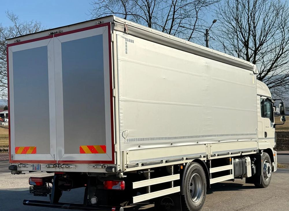MAN TGM 15.290/E6/FIRANKA/BURTO-FIRANKA/SZKOŁA JAZDY/MAŁY ROZSTAW OSI/16PALET/WINDA/NISKI PRZEBIEG/2019/SERWISOWANY/JAK NOWY - Тентованный грузовик: фото 5 MAN TGM 15.290/E6/FIRANKA/BURTO-FIRANKA/SZKOŁA JAZDY/MAŁY ROZSTAW OSI/16PALET/WINDA/NISKI PRZEBIEG/2019/SERWISOWANY/JAK NOWY - Тентованный грузовик: фото 5
