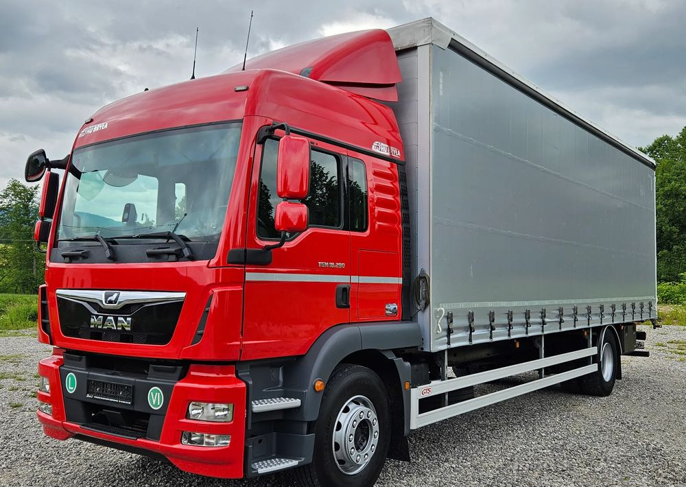 MAN TGM 18.290/15.290/E6/21PALET/9400 ŁADOWNOŚĆ/SERWISOWANY/NISKI PRZEBIEG/WINDA/FIRANKA/SPROWADZONY/2019/NISKI PRZEBIEG/PIERWSZY WŁAŚCICIEL/ - Тентованный грузовик: фото 2 MAN TGM 18.290/15.290/E6/21PALET/9400 ŁADOWNOŚĆ/SERWISOWANY/NISKI PRZEBIEG/WINDA/FIRANKA/SPROWADZONY/2019/NISKI PRZEBIEG/PIERWSZY WŁAŚCICIEL/ - Тентованный грузовик: фото 2