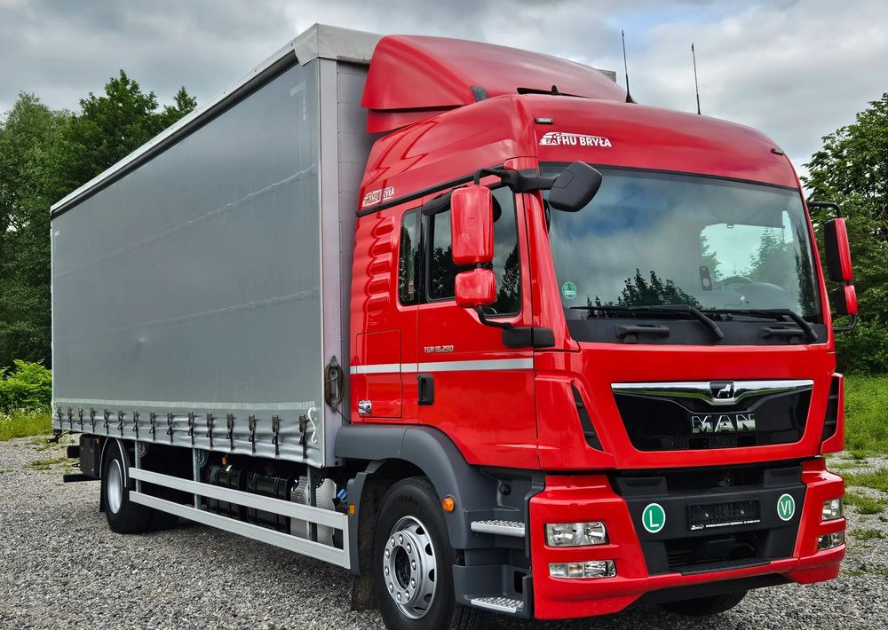 MAN TGM 18.290/15.290/E6/21PALET/9400 ŁADOWNOŚĆ/SERWISOWANY/NISKI PRZEBIEG/WINDA/FIRANKA/SPROWADZONY/2019/NISKI PRZEBIEG/PIERWSZY WŁAŚCICIEL/ - Тентованный грузовик: фото 1 MAN TGM 18.290/15.290/E6/21PALET/9400 ŁADOWNOŚĆ/SERWISOWANY/NISKI PRZEBIEG/WINDA/FIRANKA/SPROWADZONY/2019/NISKI PRZEBIEG/PIERWSZY WŁAŚCICIEL/ - Тентованный грузовик: фото 1