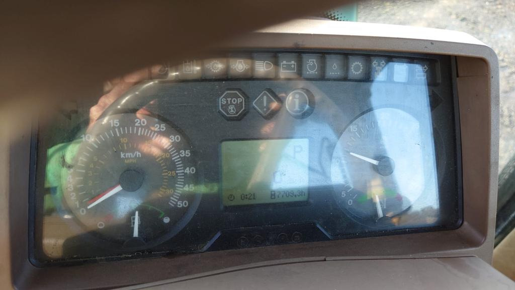 Сельскохозяйственная техника JOHN DEERE 6520: фото 13 Сельскохозяйственная техника JOHN DEERE 6520: фото 13