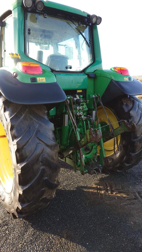 Сельскохозяйственная техника JOHN DEERE 6520: фото 8 Сельскохозяйственная техника JOHN DEERE 6520: фото 8