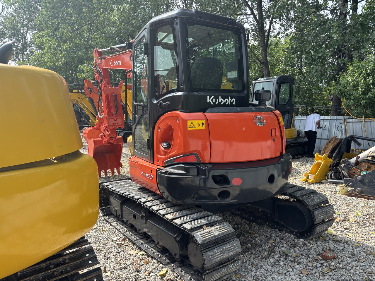 KUBOTA KX163 Carrying a thumb clip. - Мини-экскаватор: фото 3 KUBOTA KX163 Carrying a thumb clip. - Мини-экскаватор: фото 3