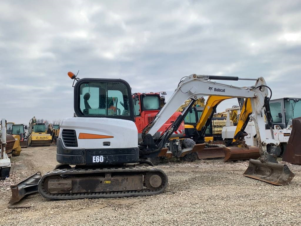 Мини-экскаватор Bobcat E 60: фото 6