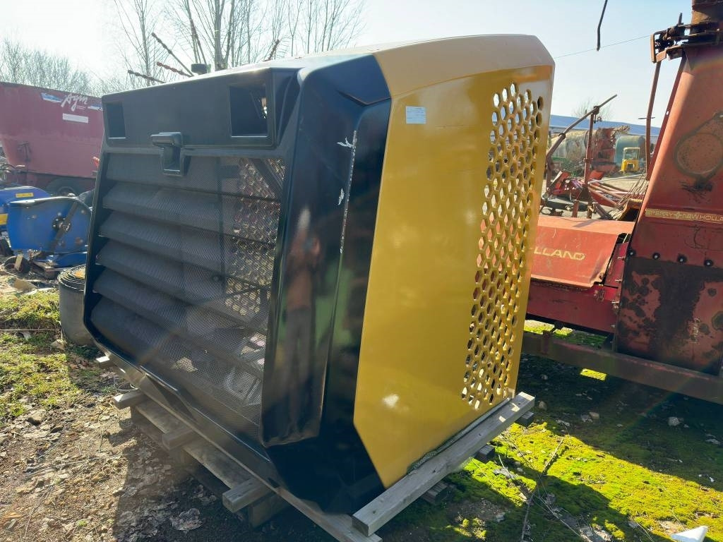 CAT 966 BONNET - Рама/ Шасси для Строительной техники: фото 3 CAT 966 BONNET - Рама/ Шасси для Строительной техники: фото 3