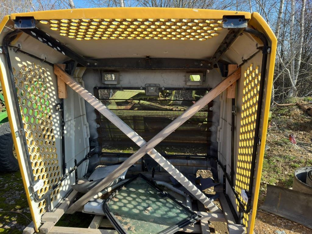 CAT 966 BONNET - Рама/ Шасси для Строительной техники: фото 2 CAT 966 BONNET - Рама/ Шасси для Строительной техники: фото 2