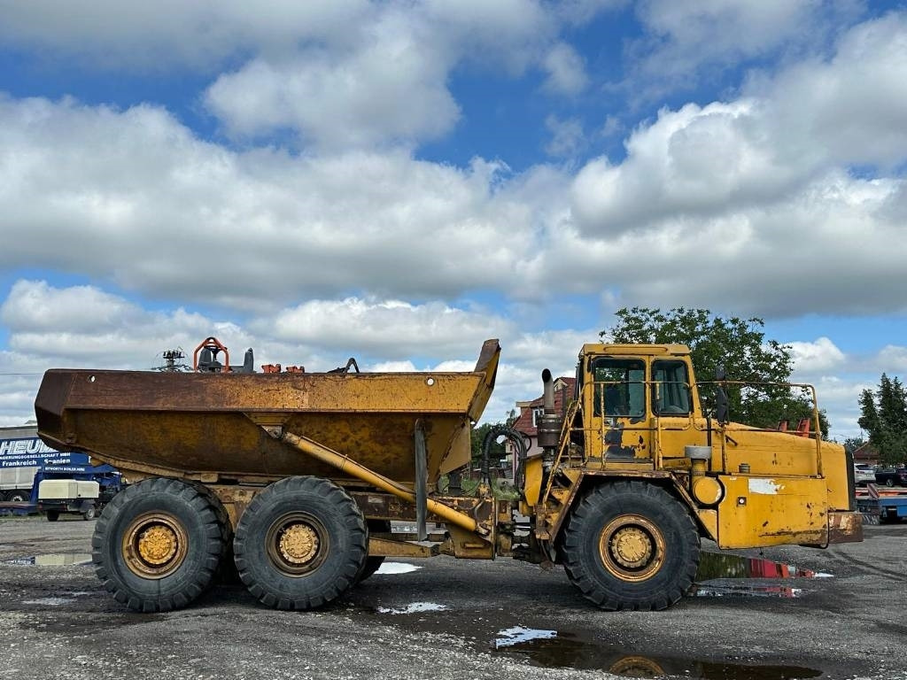 Сочленённый самосвал CAT D 300 E: фото 6