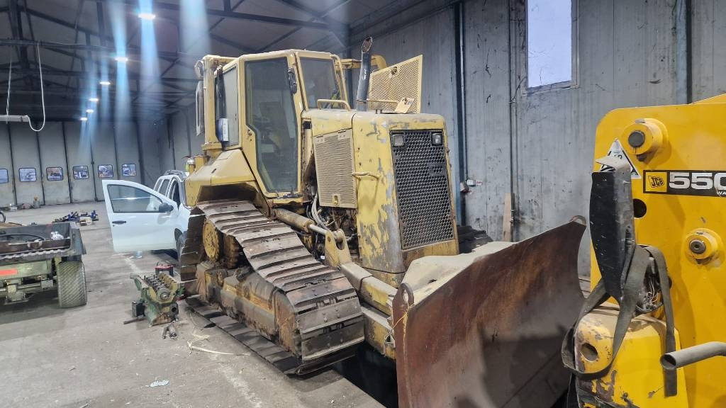 CAT D5 FOR PARTS - Бульдозер: фото 1 CAT D5 FOR PARTS - Бульдозер: фото 1