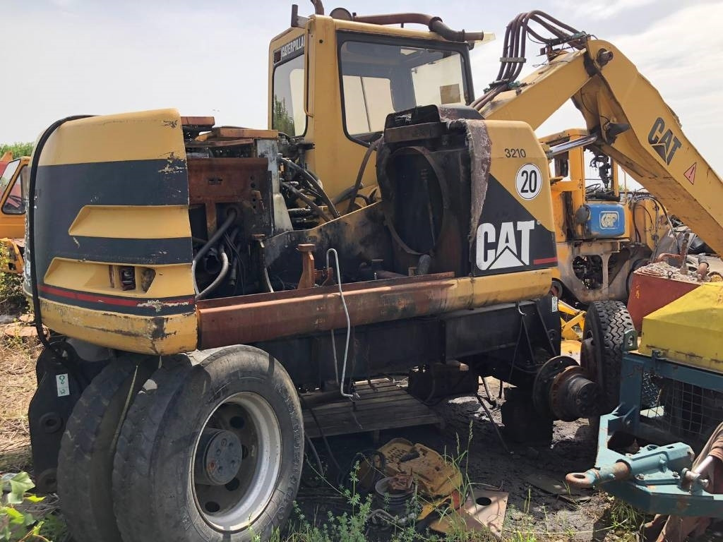 CAT M 312 FOR PARTS - Колёсный экскаватор: фото 5 CAT M 312 FOR PARTS - Колёсный экскаватор: фото 5