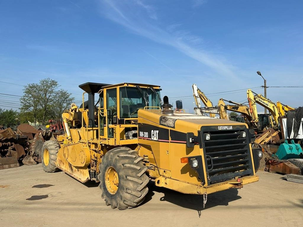 CAT RM 300 - Стабилизатор грунта: фото 4 CAT RM 300 - Стабилизатор грунта: фото 4