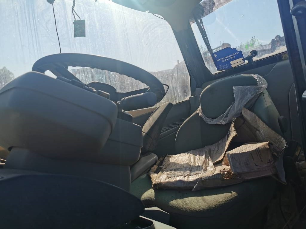 CAT TH 360 B - Телескопический погрузчик: фото 4 CAT TH 360 B - Телескопический погрузчик: фото 4