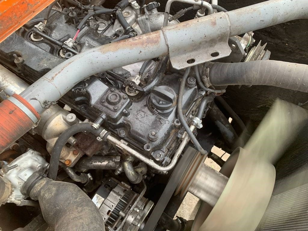 Гусеничный экскаватор Hitachi ZX 180 LC-3: фото 11 Гусеничный экскаватор Hitachi ZX 180 LC-3: фото 11