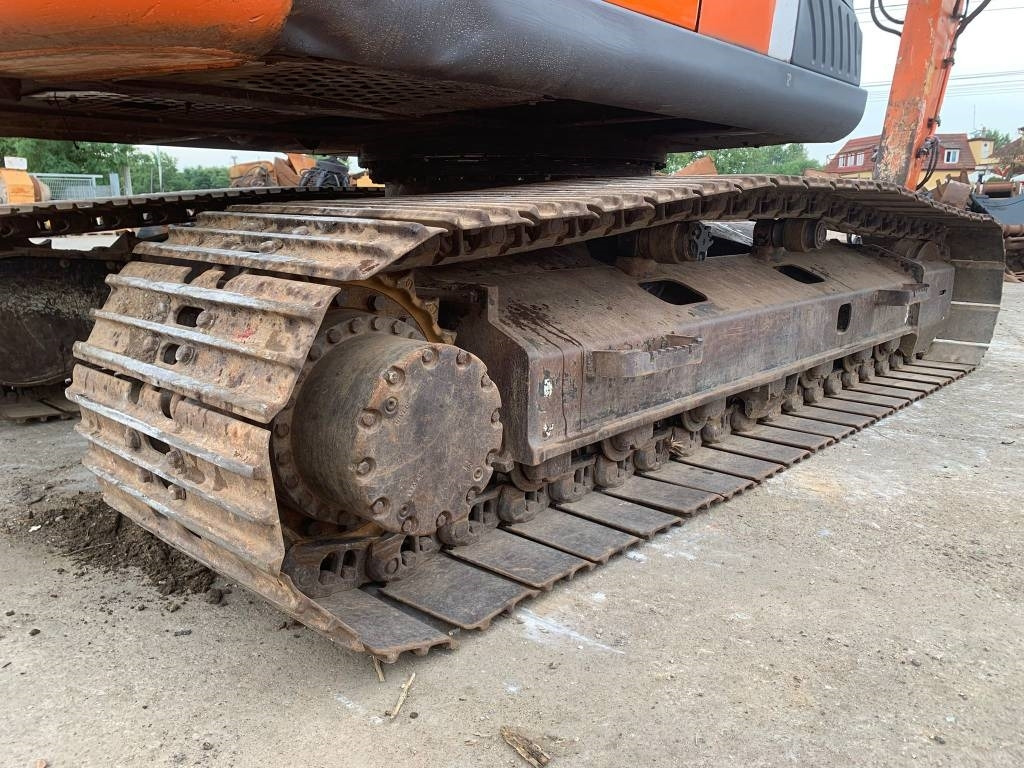 Гусеничный экскаватор Hitachi ZX 180 LC-3: фото 8 Гусеничный экскаватор Hitachi ZX 180 LC-3: фото 8