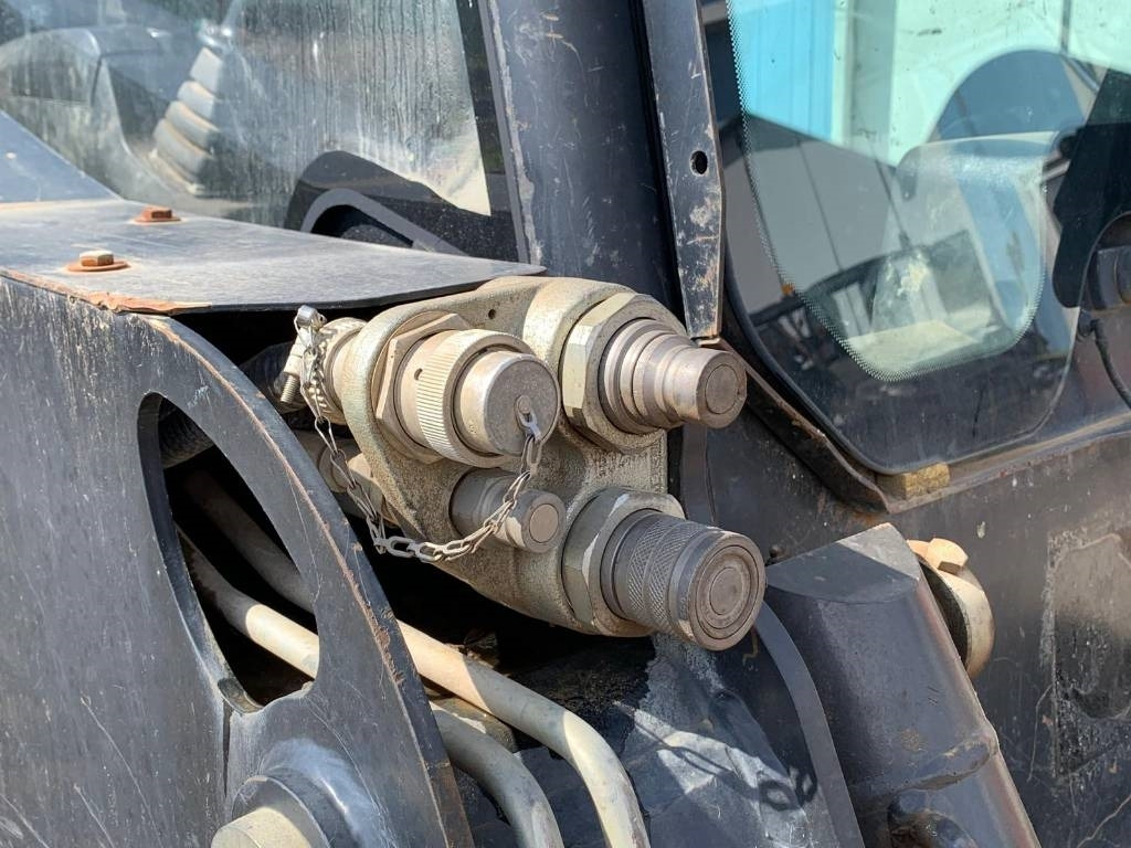 JCB 205 T T4 - Мини-погрузчик с бортовым поворотом: фото 5 JCB 205 T T4 - Мини-погрузчик с бортовым поворотом: фото 5