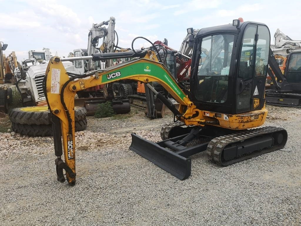 JCB 8030 - Мини-экскаватор: фото 1 JCB 8030 - Мини-экскаватор: фото 1