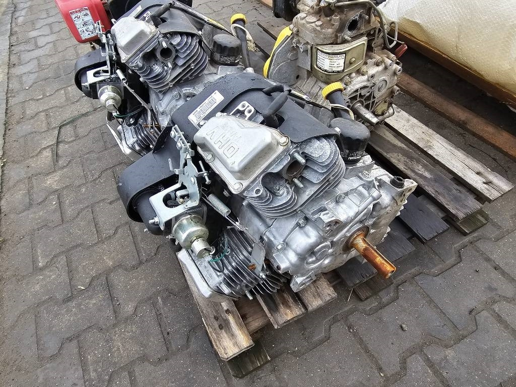Kawasaki SRB3/P V-0113 ENGINE - Двигатель для Строительной техники: фото 2 Kawasaki SRB3/P V-0113 ENGINE - Двигатель для Строительной техники: фото 2