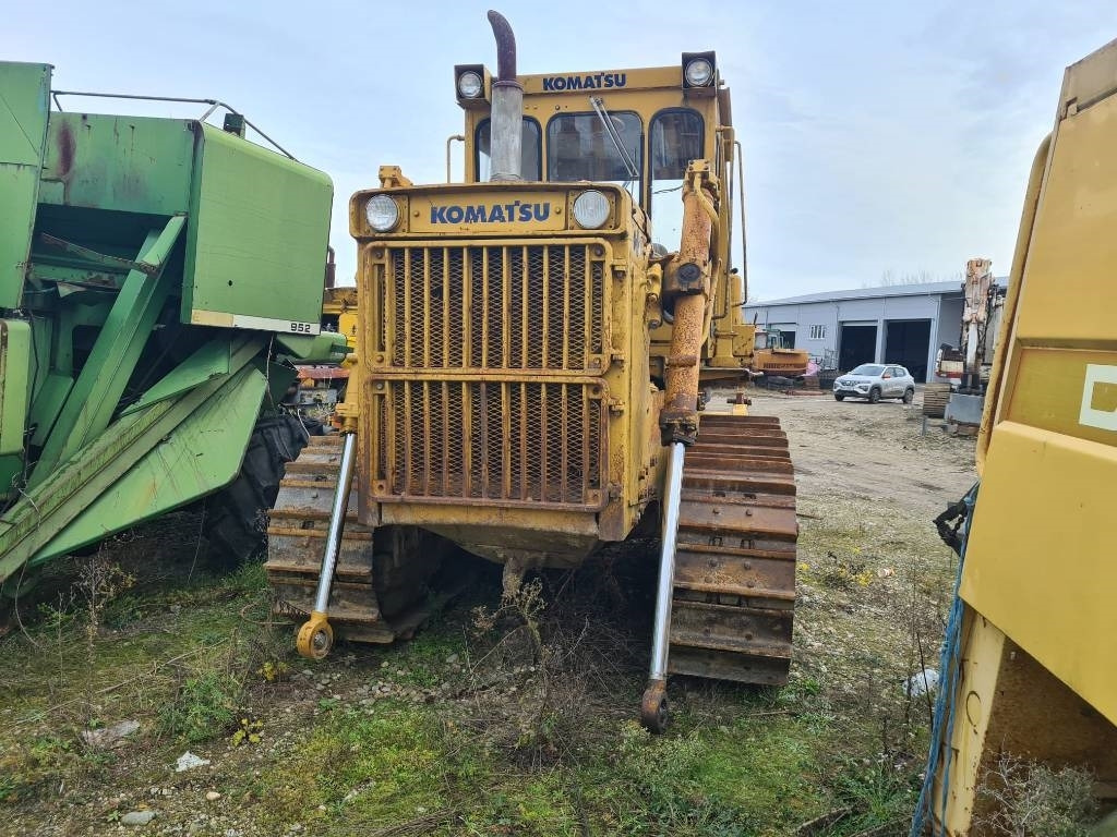 Komatsu D 85-18 - Бульдозер: фото 5 Komatsu D 85-18 - Бульдозер: фото 5