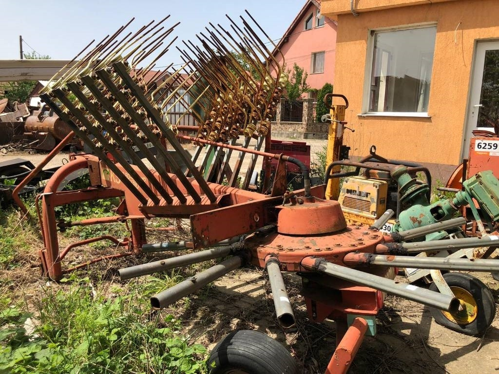 Krone Vario KS - Сеноворошилка: фото 2 Krone Vario KS - Сеноворошилка: фото 2