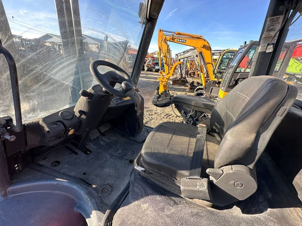 Linde H40 - Дизельный погрузчик: фото 4 Linde H40 - Дизельный погрузчик: фото 4