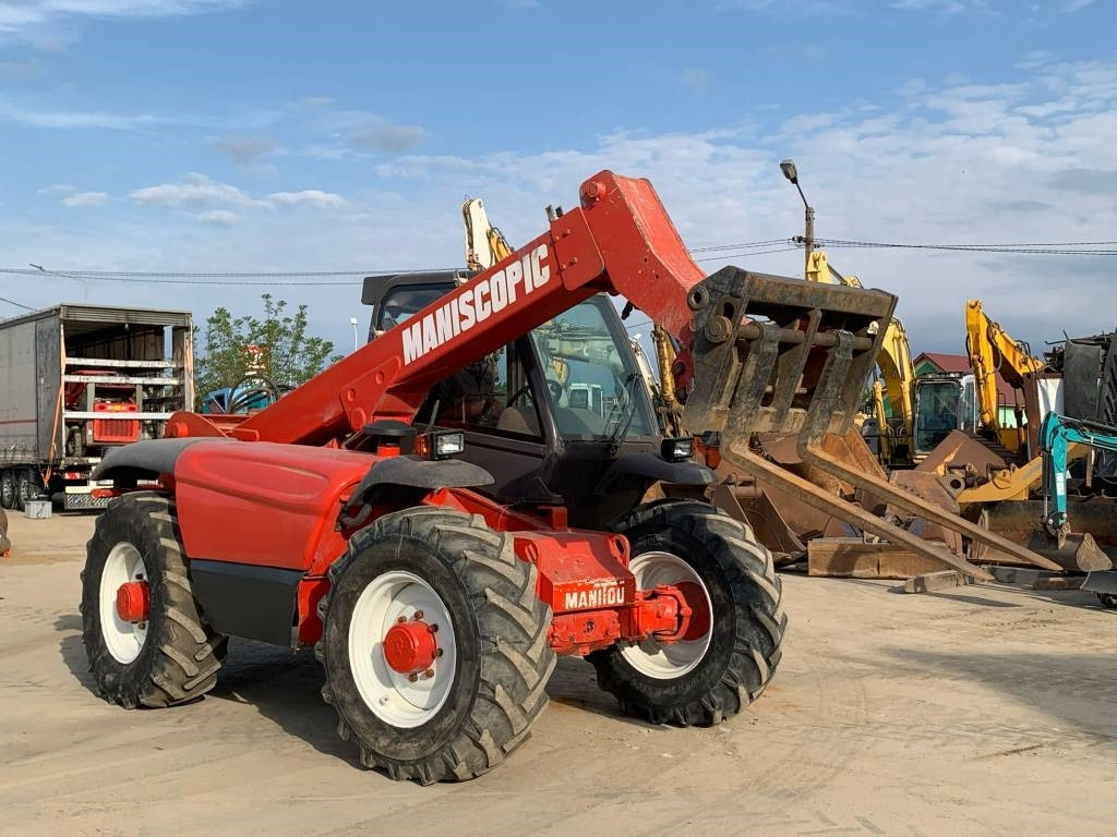 Manitou MVT 730 Agri - Телескопический погрузчик: фото 4 Manitou MVT 730 Agri - Телескопический погрузчик: фото 4