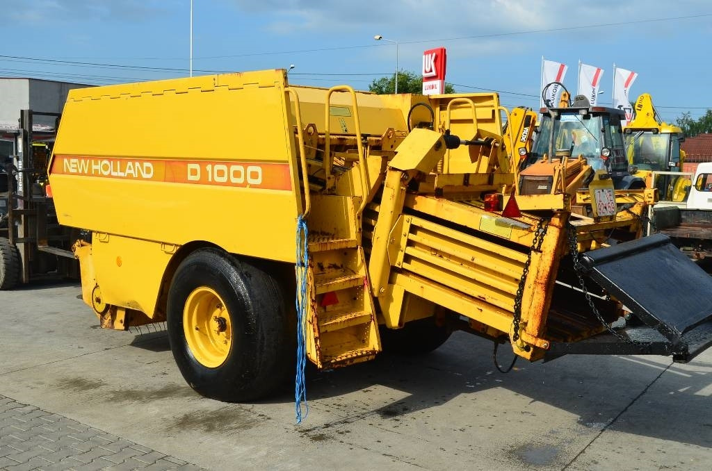 New Holland D1000 - Пресс-подборщик тюковый: фото 2 New Holland D1000 - Пресс-подборщик тюковый: фото 2