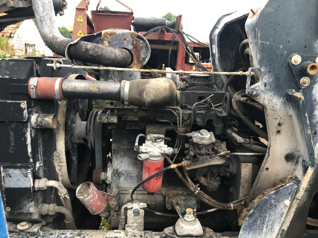 New Holland LM 435-410 FOR PARTS - Телескопический погрузчик: фото 4 New Holland LM 435-410 FOR PARTS - Телескопический погрузчик: фото 4