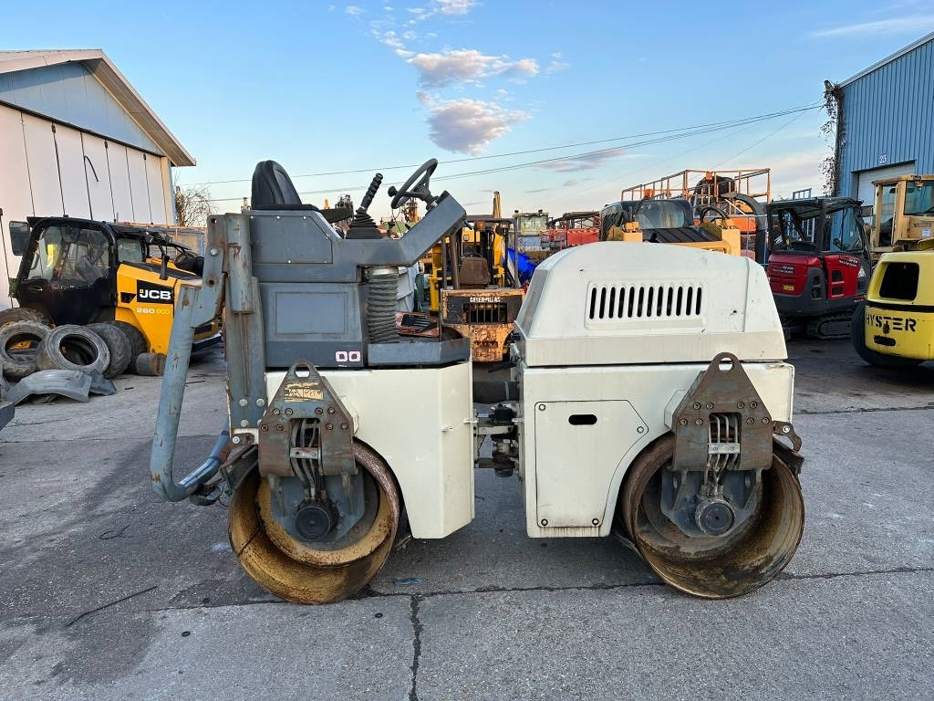 Terex TV1200 - Дорожный каток: фото 3 Terex TV1200 - Дорожный каток: фото 3