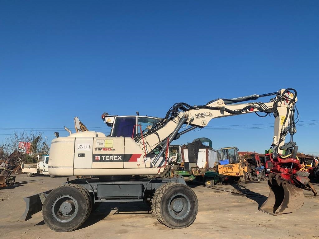 Terex TW160SR+Sandco Rototilt - Колёсный экскаватор: фото 3 Terex TW160SR+Sandco Rototilt - Колёсный экскаватор: фото 3