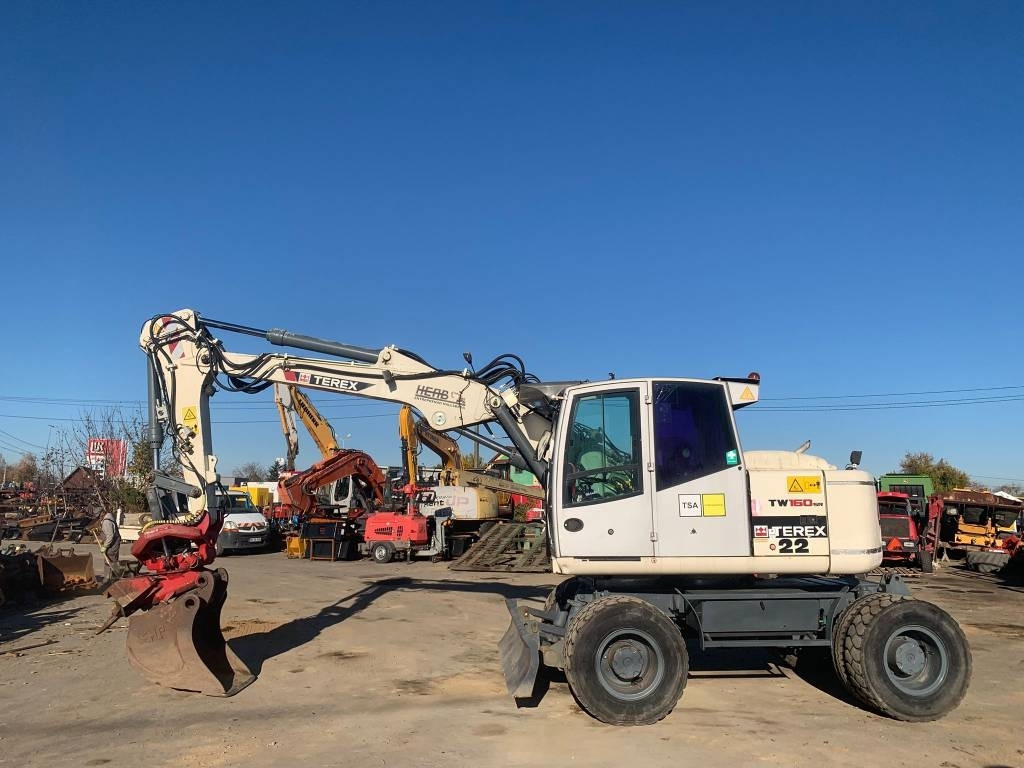 Terex TW160SR+Sandco Rototilt - Колёсный экскаватор: фото 5 Terex TW160SR+Sandco Rototilt - Колёсный экскаватор: фото 5